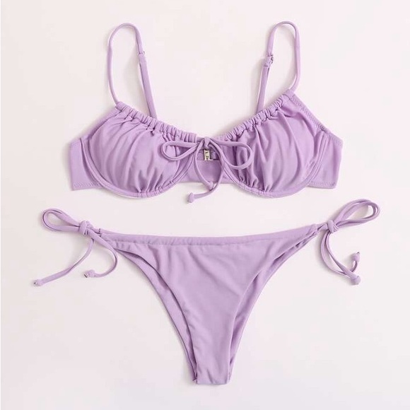 Purple bikini - Picture 2 of 6